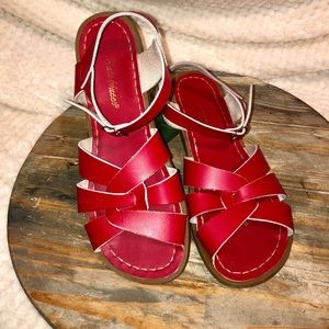 Salt water women’s sandals